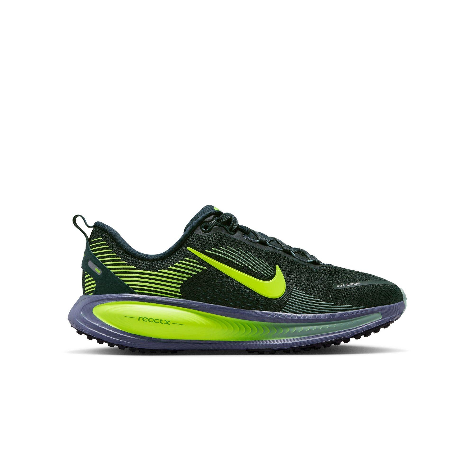 靴 Nike Air Zoom Vomero 18 'Seaweed' VOLT Nike Vomero 18 Seaweed Grade School Boys' Running Shoe | Hibbett